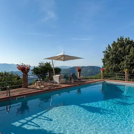 Villa Casa Angela Lerici